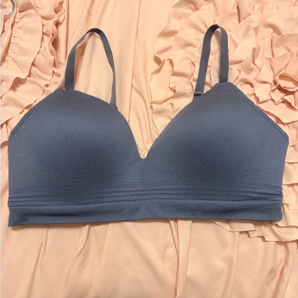 Joyspun Women's Seamless Light Lift Wire Free Bra